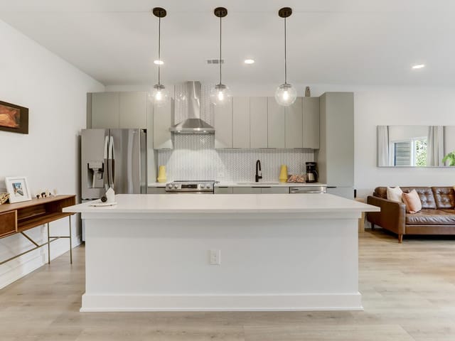 2500 Longview St Unit #110
