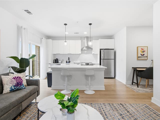 2500 Longview ST Unit #201