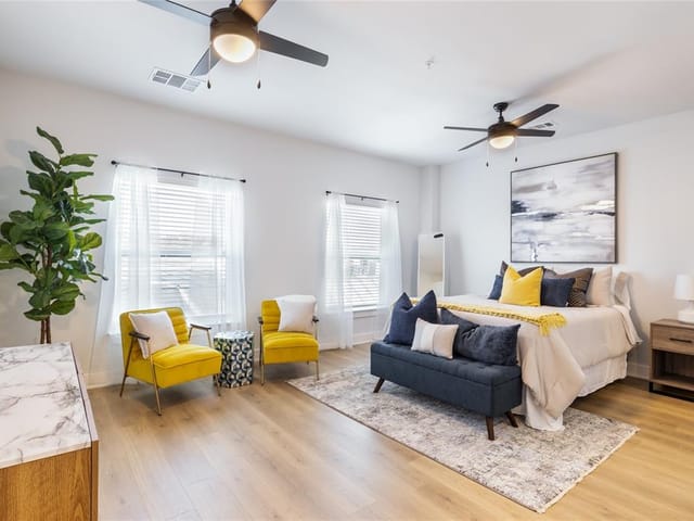2500 Longview St Unit #213