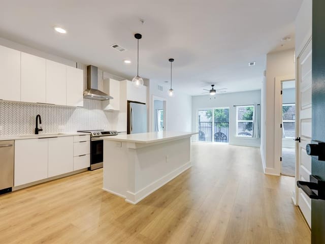 2500 Longview St Unit #218