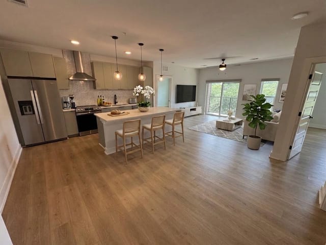 2500 Longview ST Unit #302