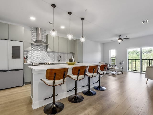 2500 Longview St Unit #306