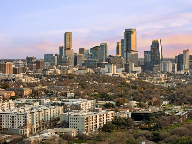 2500 Longview St Unit #418