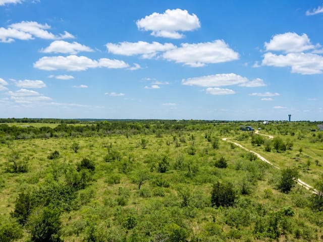 2500 NE County Road 466 DR