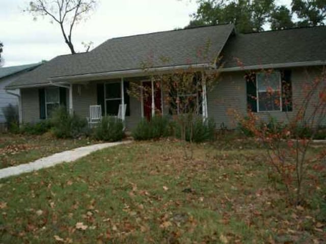 2500 S 6th St