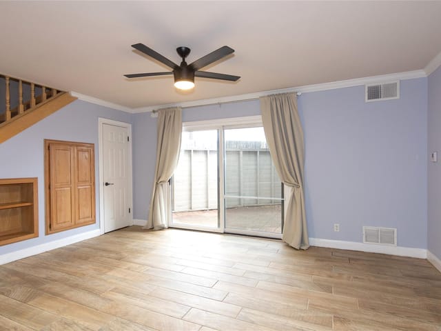 2500 Steck Ave Unit #13
