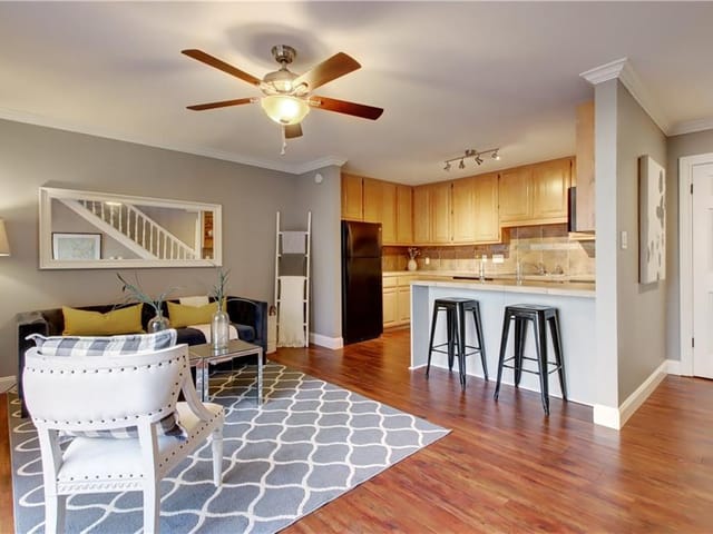 2500 Steck Ave Unit #31