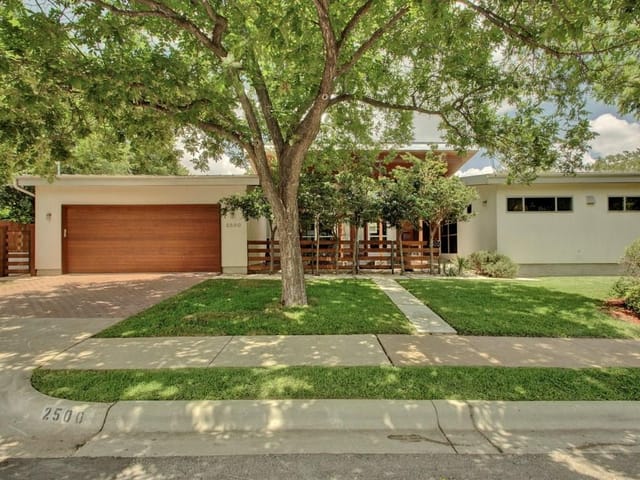 2500 White Rock Dr