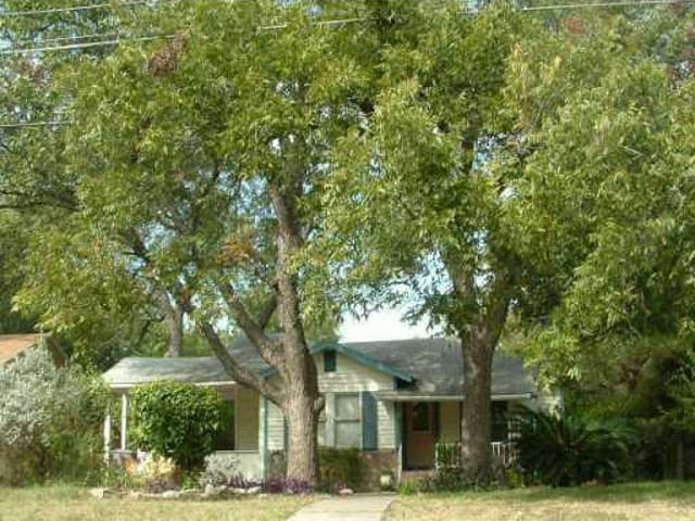 2500 Wilson St