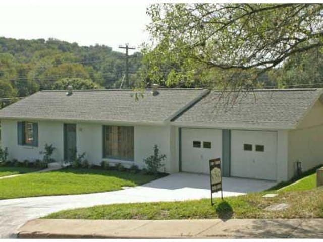 2501 Homedale Dr