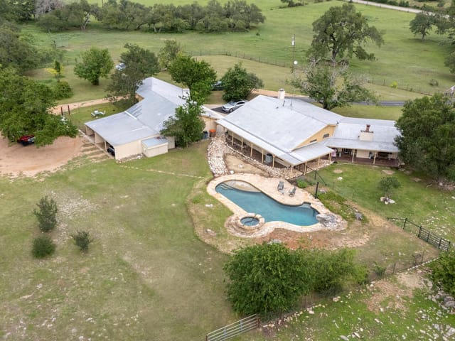 2501 LONE MAN MOUNTAIN RD