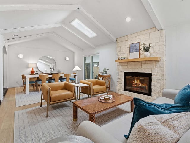 2501 Monte Carlo Dr