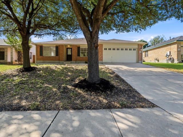 2502 Vernell WAY