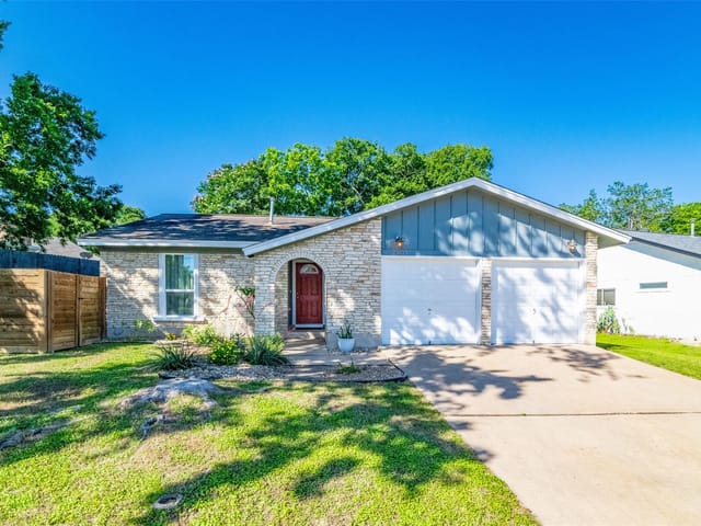 2503 Lazy Oaks Dr