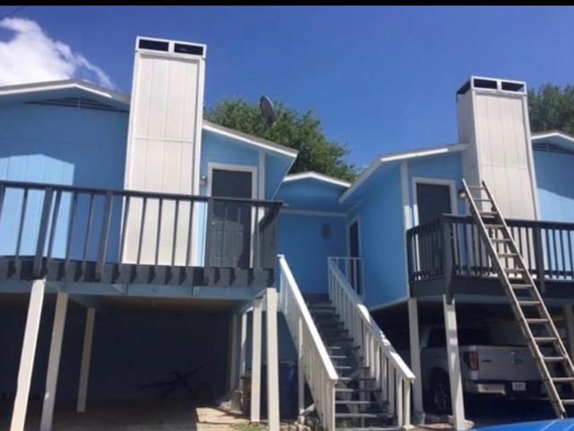 2503 Parker Ln