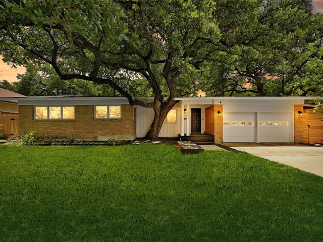 2503 W 45th St
