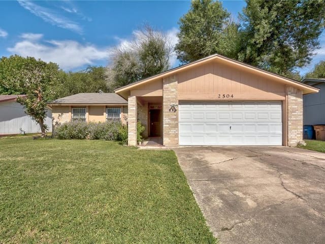 2504 E Stassney Ln