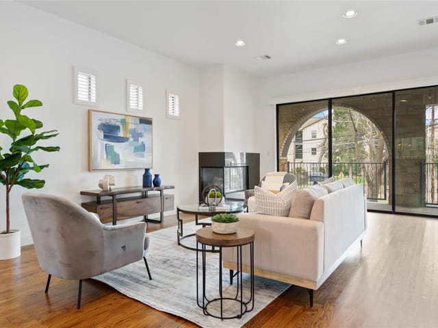2505 Enfield RD Unit #7