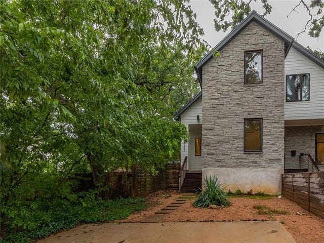 2505 Quarry RD Unit #A