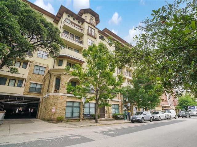 2505 San Gabriel St Unit #201