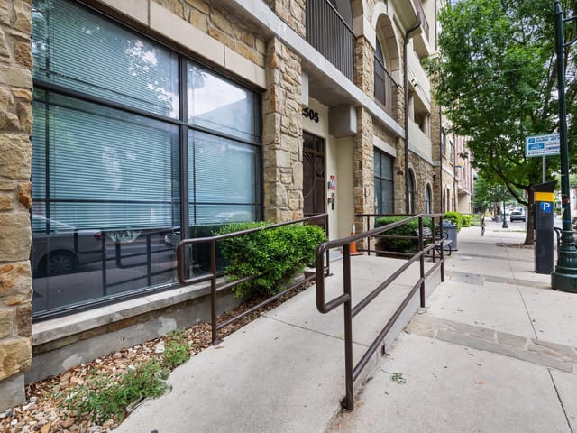 2505 San Gabriel St Unit #309