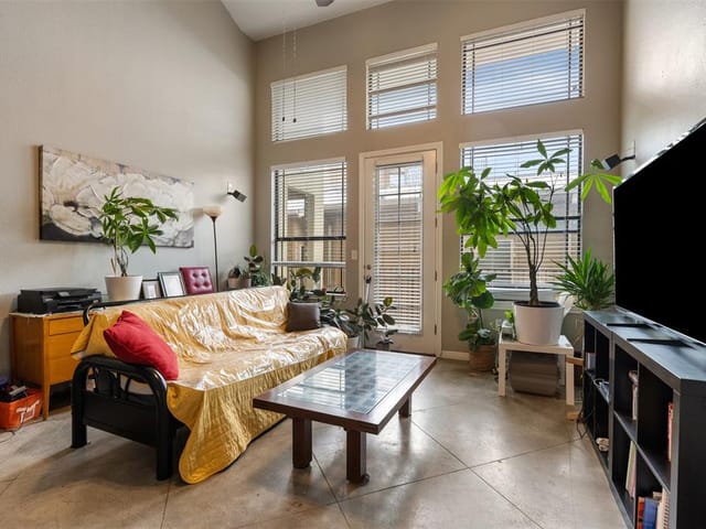 2505 San Gabriel St Unit #600