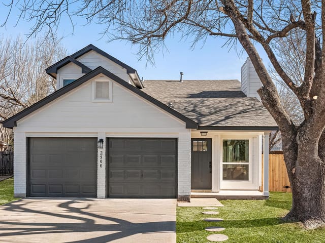 2506 Charla CIR