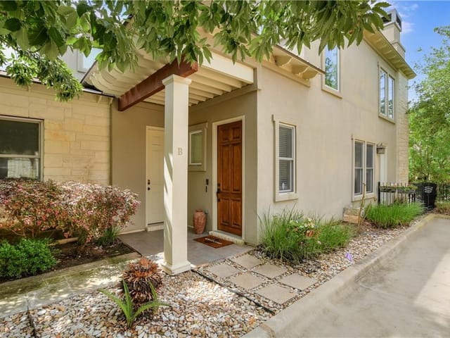 2506 Enfield Rd Unit #B