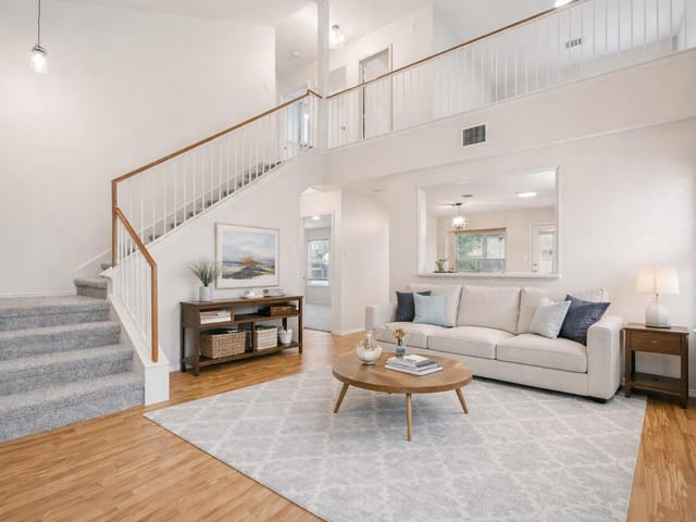 2506 Winslow Dr
