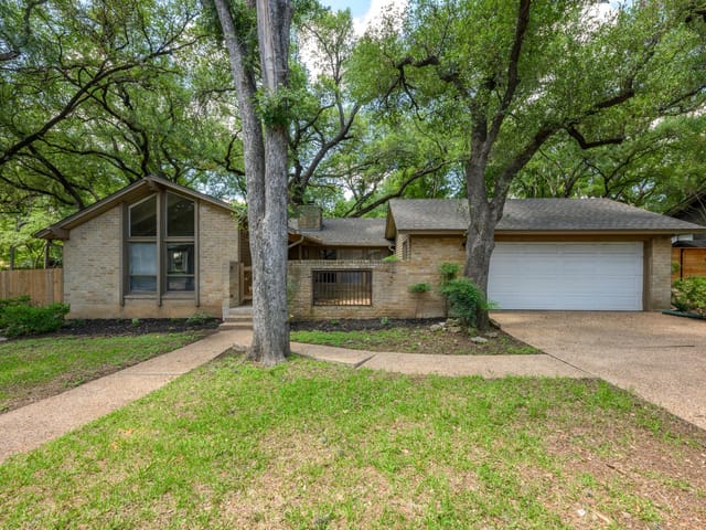 2507 Comburg Castle WAY