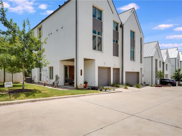 2507 Sutherland St Unit #14B-1