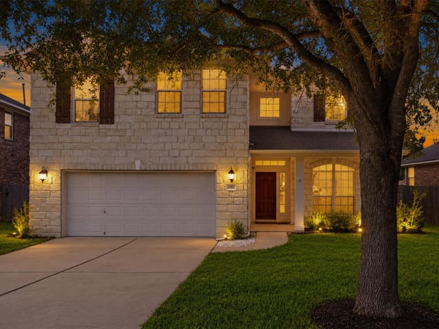 2507 Texan DR