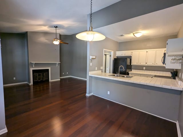 2508 Enfield RD Unit #21