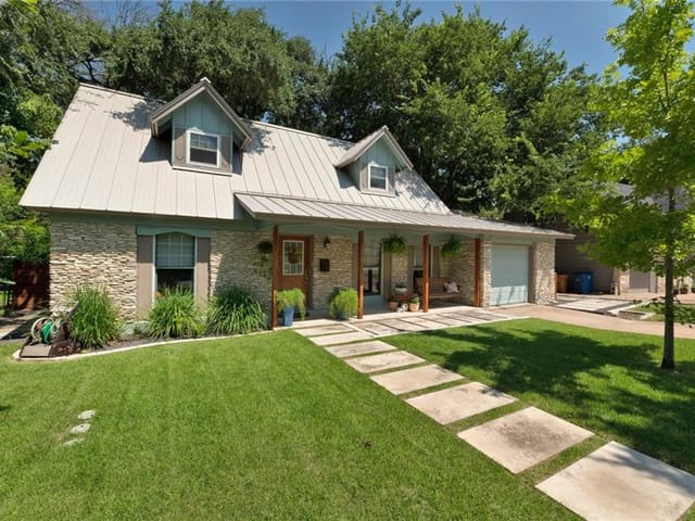 2508 Friar Tuck LN