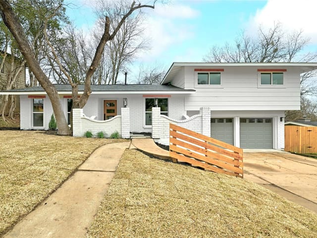 2508 Lehigh Dr