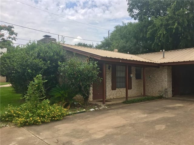 2509 Trailside DR Unit #B
