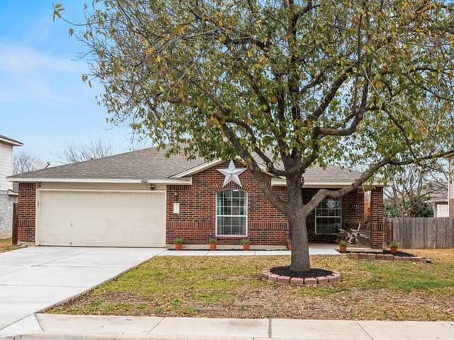 251 Bluestem St