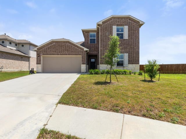 251 Solitude DR