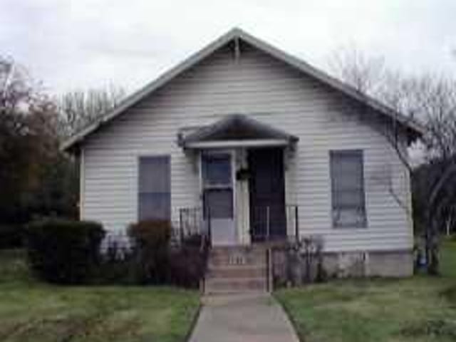 2510 S 1ST ST