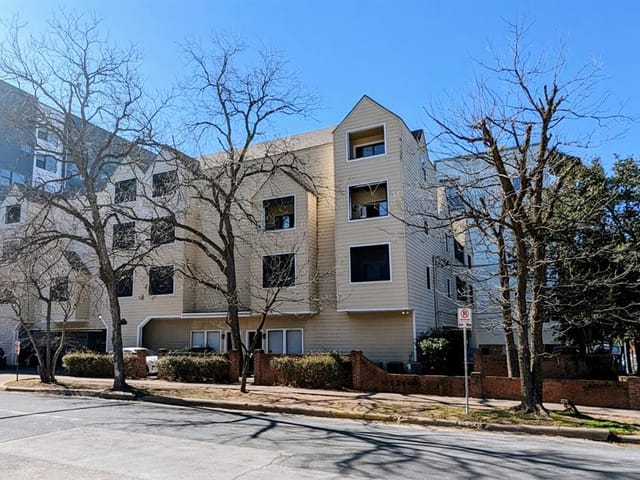 2510 San Gabriel St Unit #102