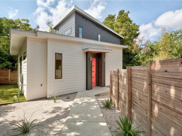 2511 Givens Ave Unit #2