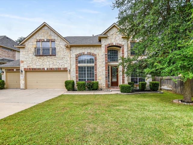 2512 Armatrading DR