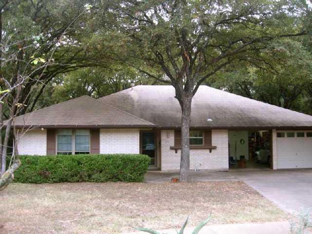 2512 Berwyn CIR