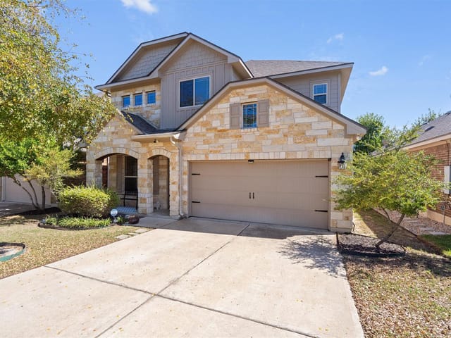 2513 Auburn Chestnut LN