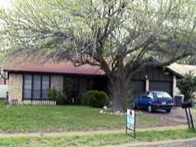 2513 DOVE DR