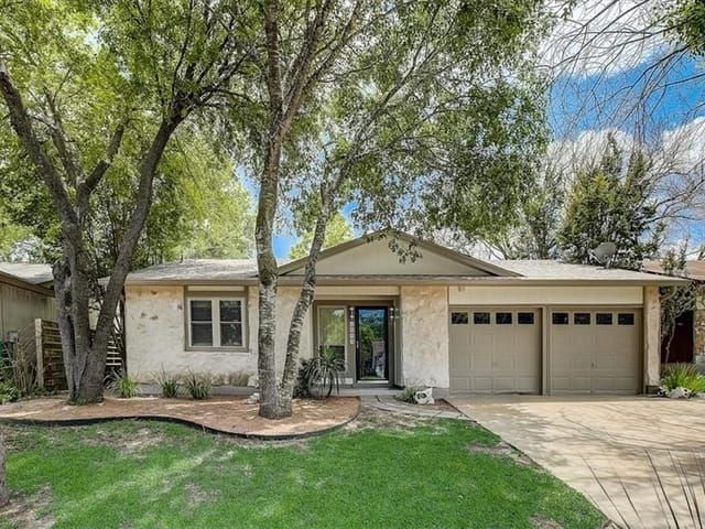 2513 Sweet Clover Dr