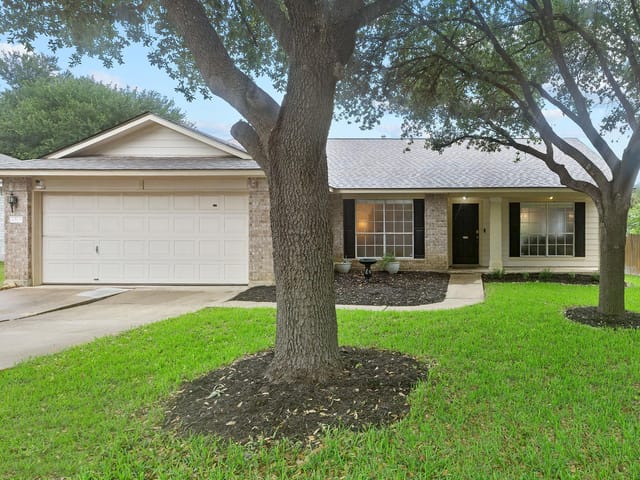 2513 Vernell Way