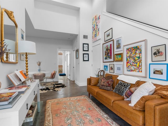 2514 E 4th St Unit #B