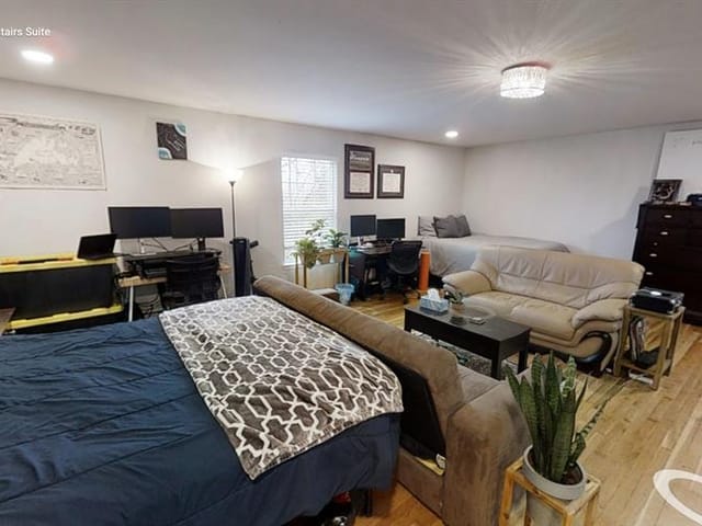 2514 Hartford RD Unit #B