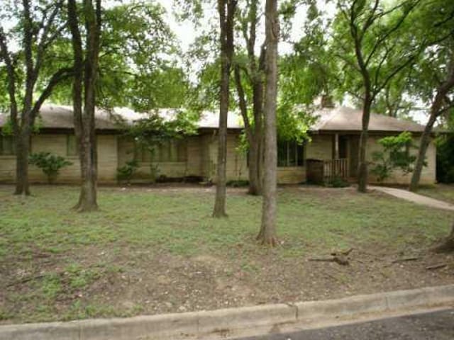 2517 Winsted LN